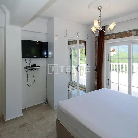 Tekce Yesiluezuemlue No 17 Villa Üzümlü