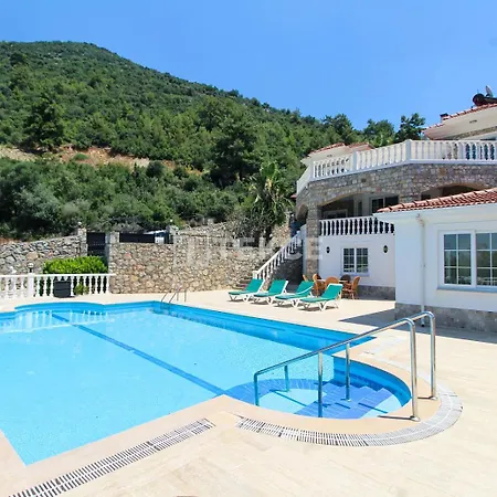 Villa Tekce Yesiluezuemlue No 17 Üzümlü