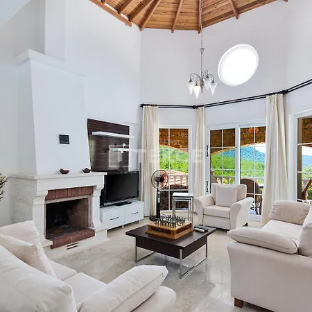 Villa Tekce Yesiluezuemlue No 17