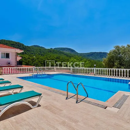 Villa Tekce Yesiluezuemlue No 17 *